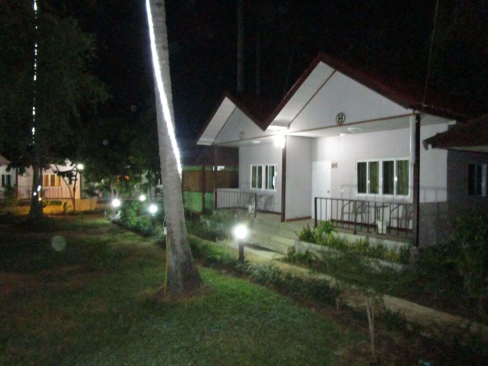 Фото Everest Resort