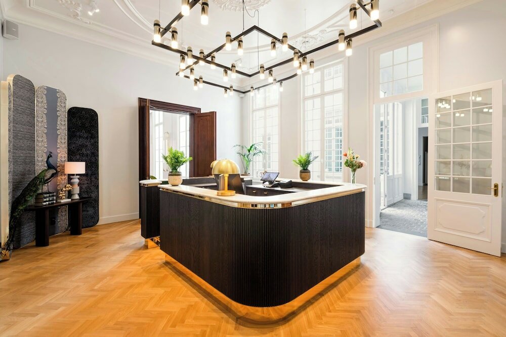 Фото Sapphire House Antwerp, Autograph Collection