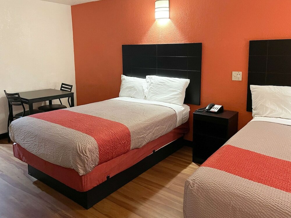 Фото Motel 6 Houston, Tx - Brookhollow