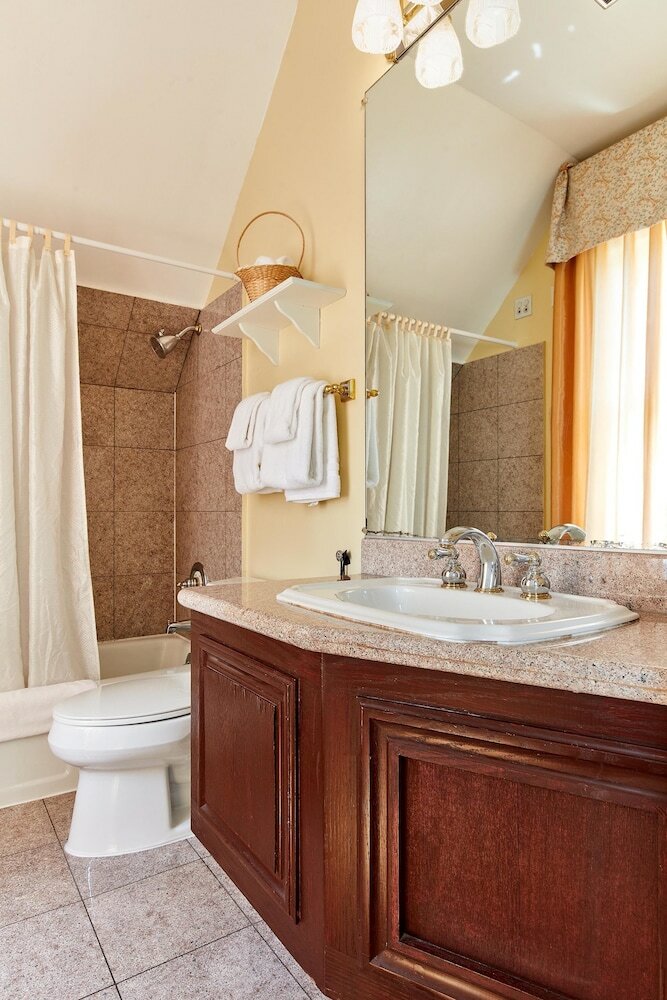 Фото Queen Anne Hotel