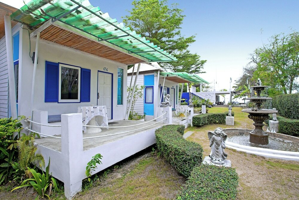 Фото The White Knot Koh Chang