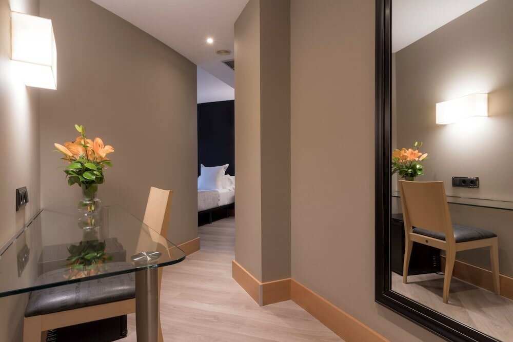 Фото Hotel Plaza