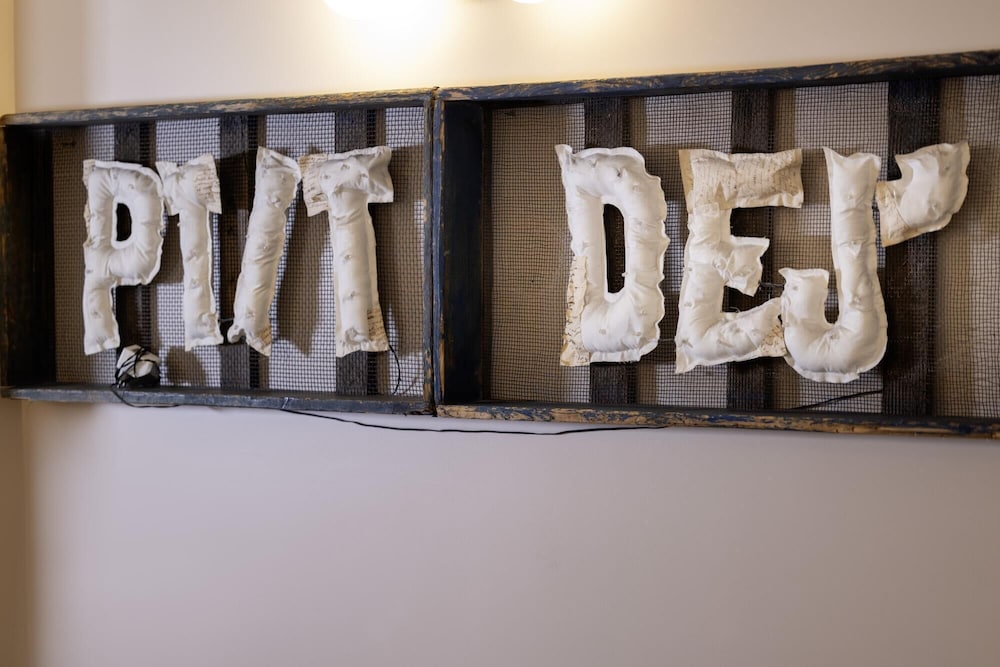 Фото Maxim Quartier Latin