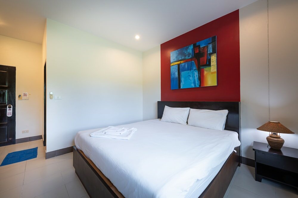 Фото Baan Yuyen Karon Guesthouse