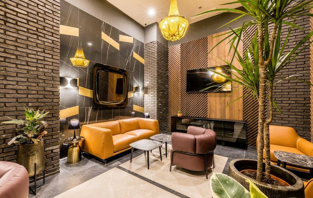 Фото Cornaro Hotel