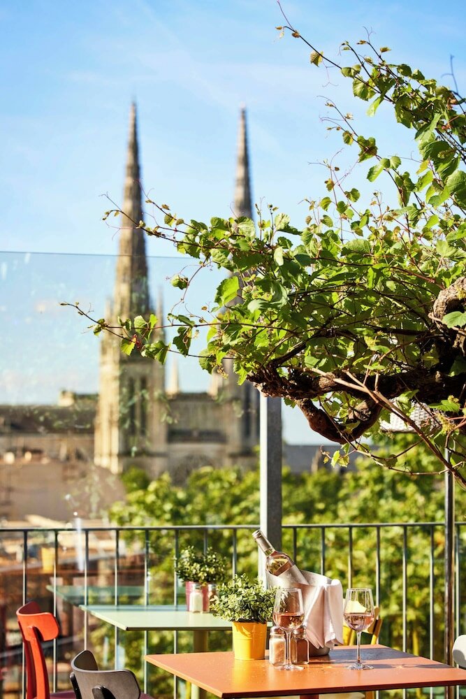 Фото Mama Shelter