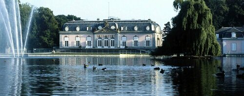 Внешний вид отеля Hotel Indigo - Dusseldorf - Victoriaplatz в Дюссельдорфе, фото 4