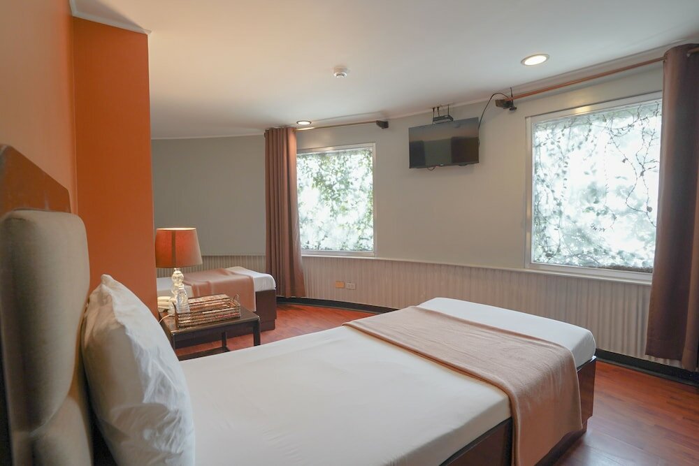 Фото Arzo Hotel Manila