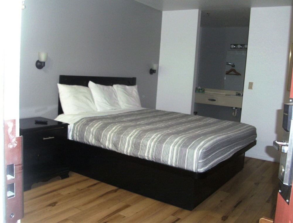 Фото Lodge on the River