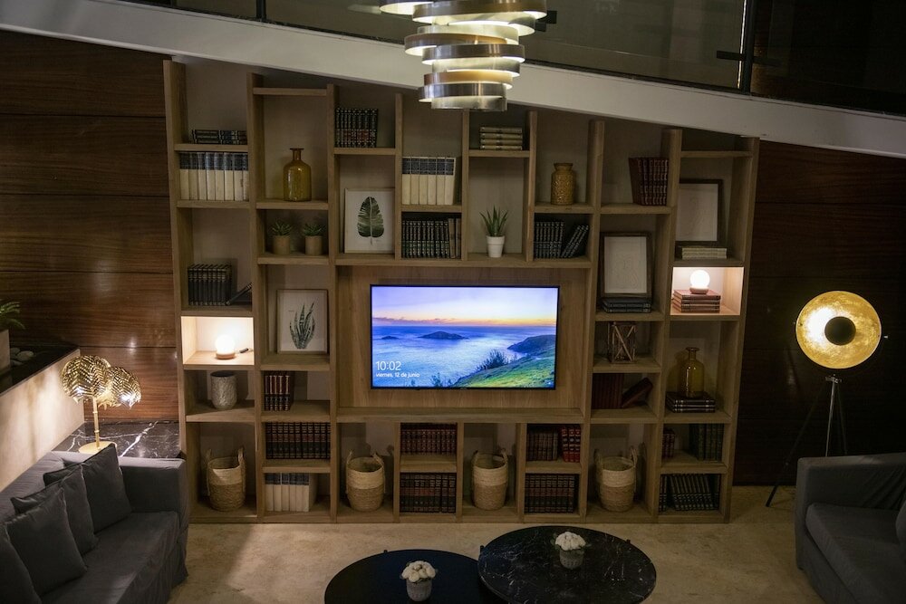 Фото Grand King Hotel