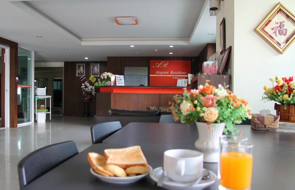 Фото Airport Resident 2