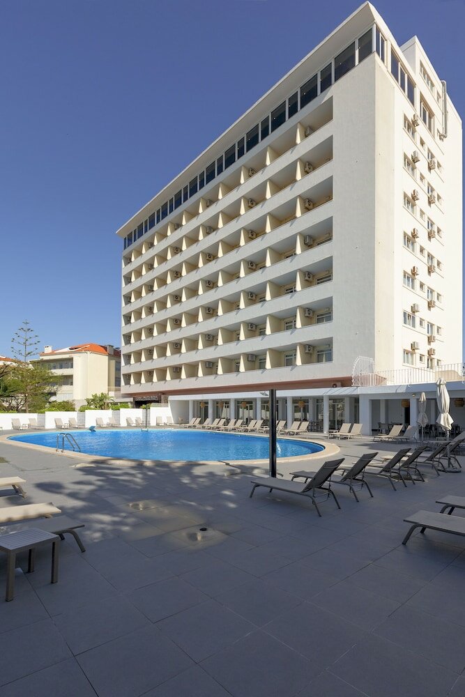 Фото Carcavelos Beach Hotel