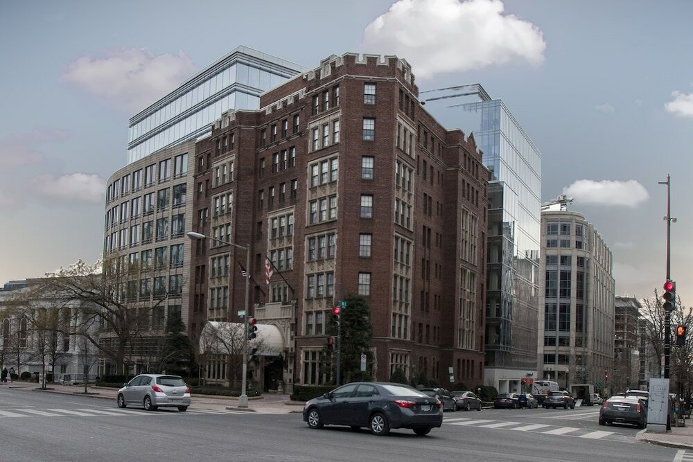 Фото The Henley Park Hotel