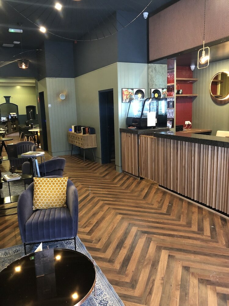 Фото Dansaert Hotel