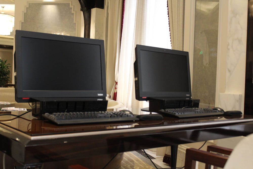 Фото Metropolo Classiq Shanghai Bund Circle