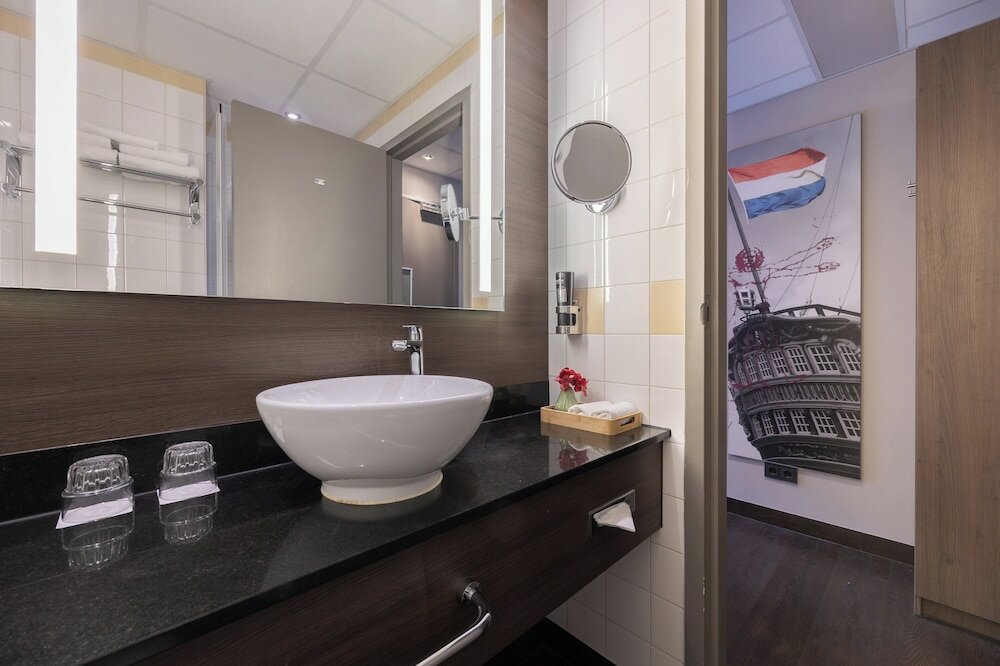 Фото Leonardo Hotel Amsterdam City Center