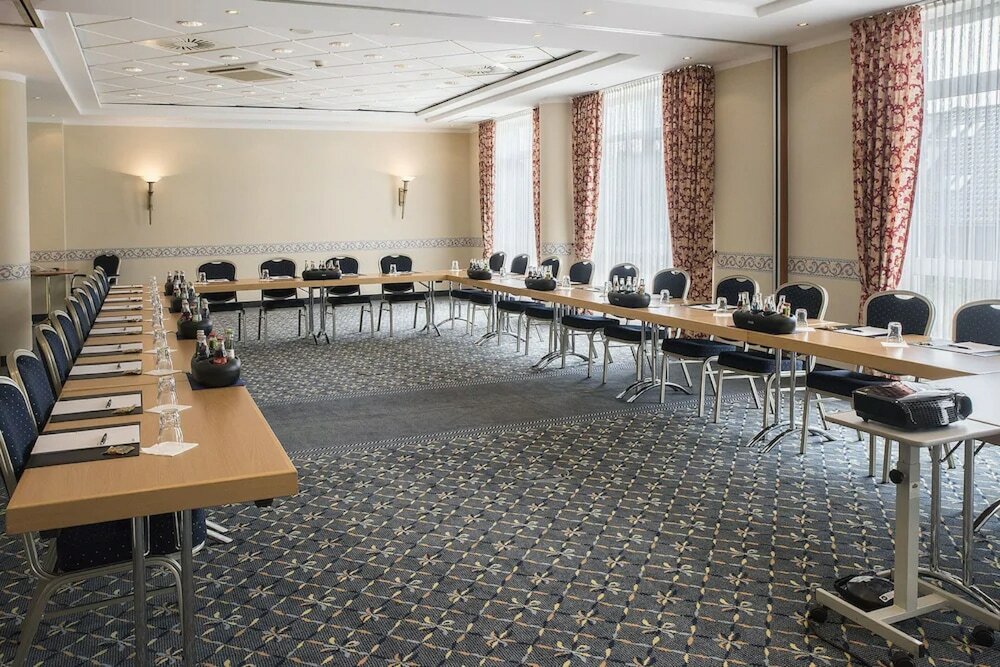 Фото Country Hotel Timmendorfer Strand