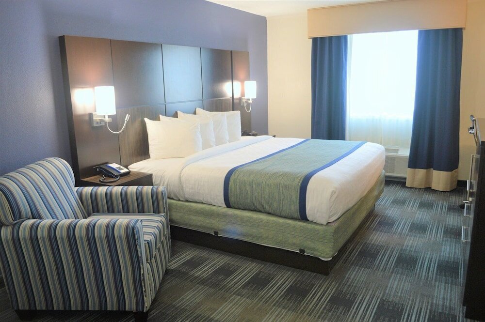 Фото Falmouth Inn