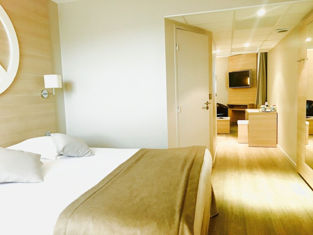 Фото Best Western Bourgoin Jallieu