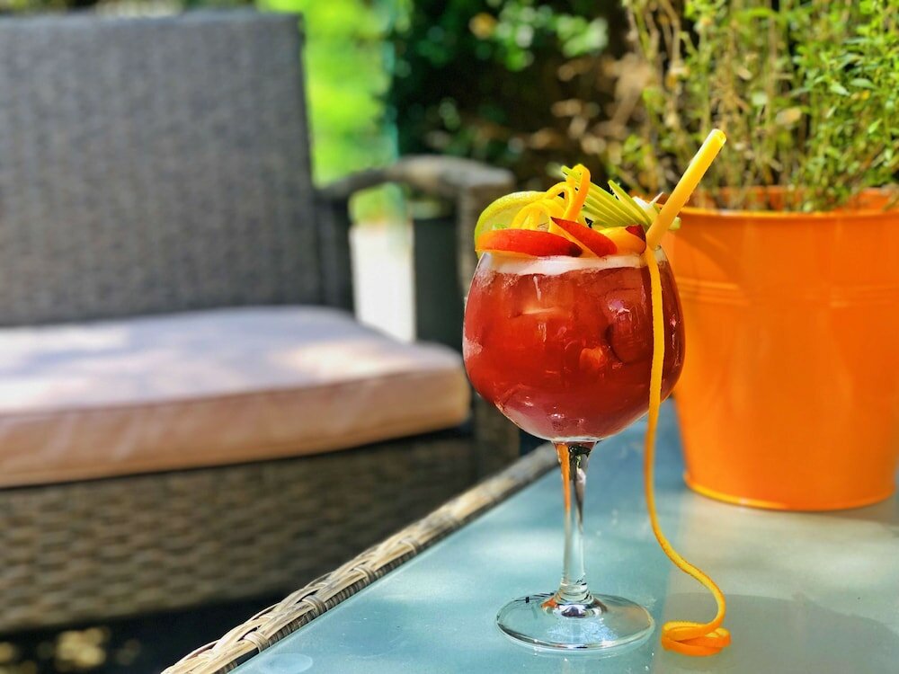 Фото Campanile Aix En Provence Sud - Pont De L'arc