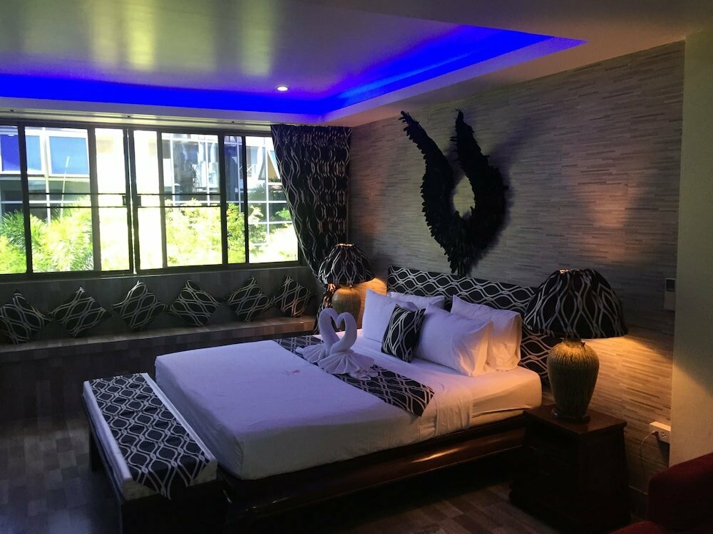 Hotel Fong Kaew and Baan Nang Fa Guesthouse, Phuket Province, photo