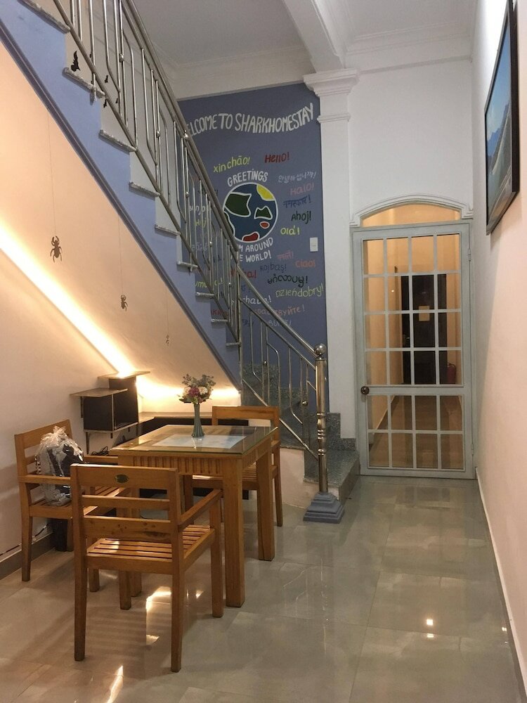 Фото Shark Hotel - Hostel