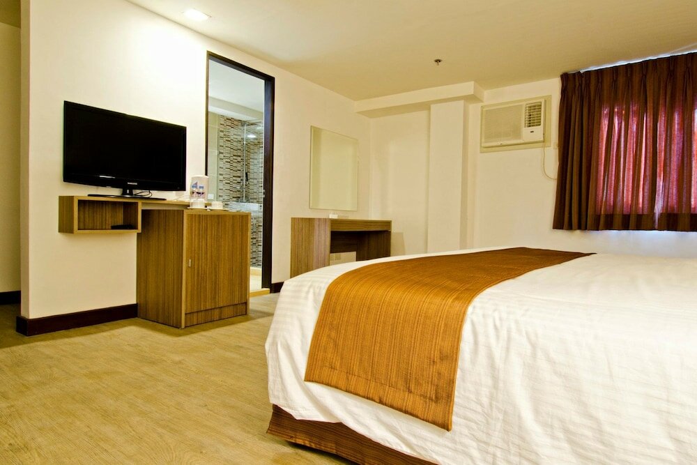 Фото Tyche Boutique Hotel