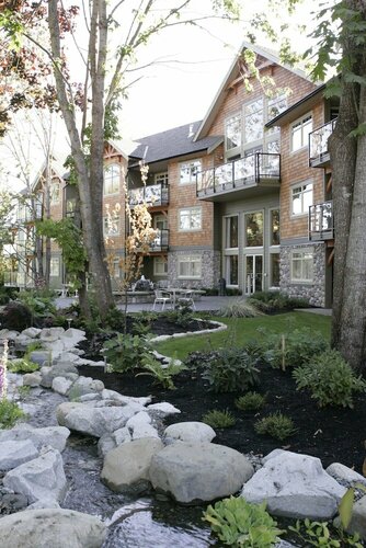 Внешний вид отеля The Old House Hotel & SPA в Куртни, фото 5