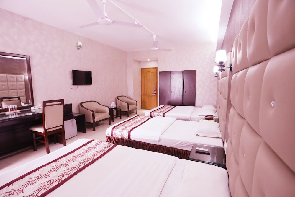 Фото Britannia Hotel