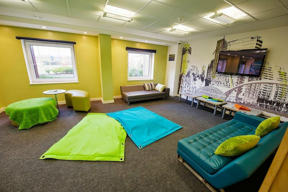 Фото John Lester & Eddie Colman Courts - Campus Accommodation