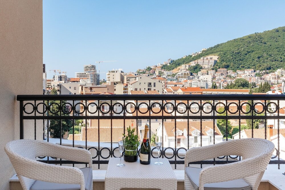 Фото Hotel Kadmo by Aycon