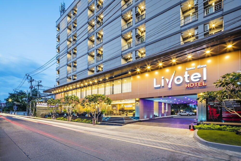 Фото Livotel Hotel Hua Mak Bangkok
