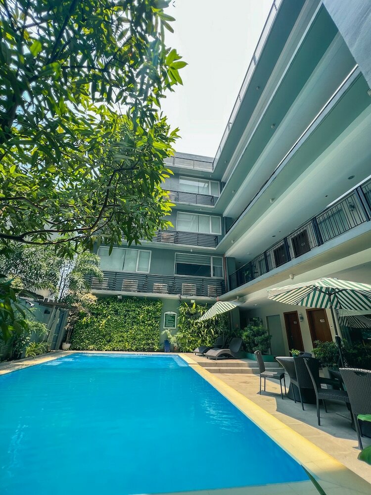 Фото 88 Courtyard Hotel