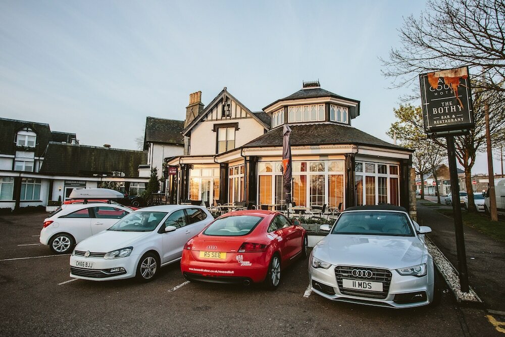 Фото Palm Court Hotel