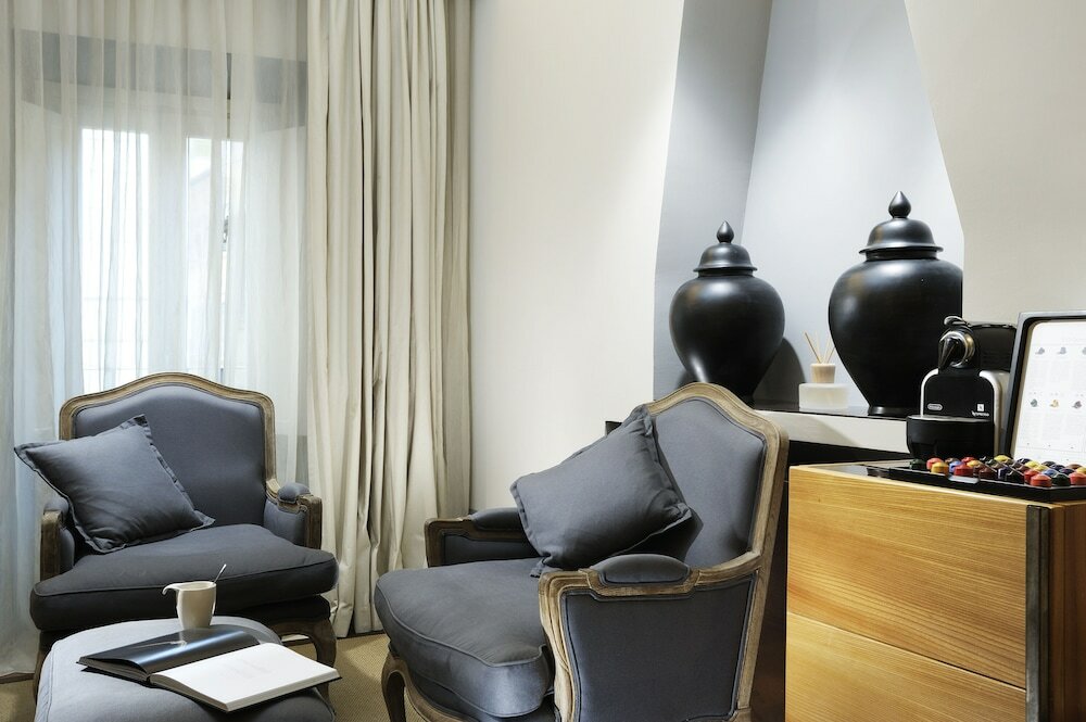 Фото Mario de' Fiori 37 Luxury Suites