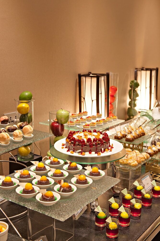 Фото Joy Nostalg Hotel & Suites Manila Managed by AccorHotels