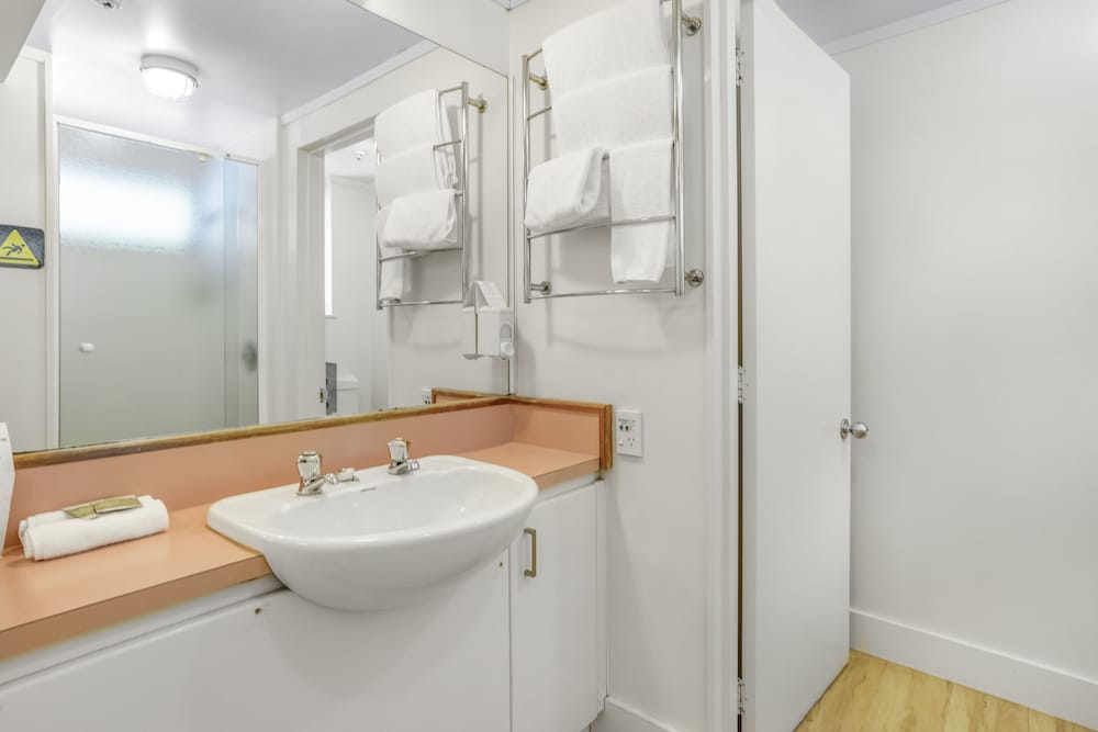 Фото Capital Gateway Motor Lodge