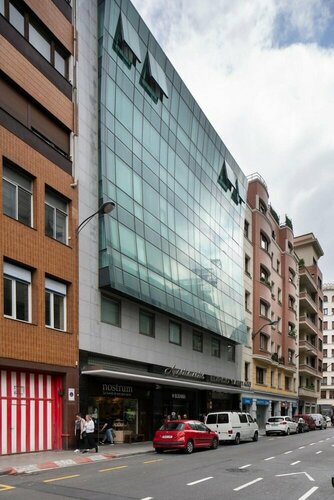 Внешний вид отеля Santiago Apartments Bilbao в Бильбао, фото 3