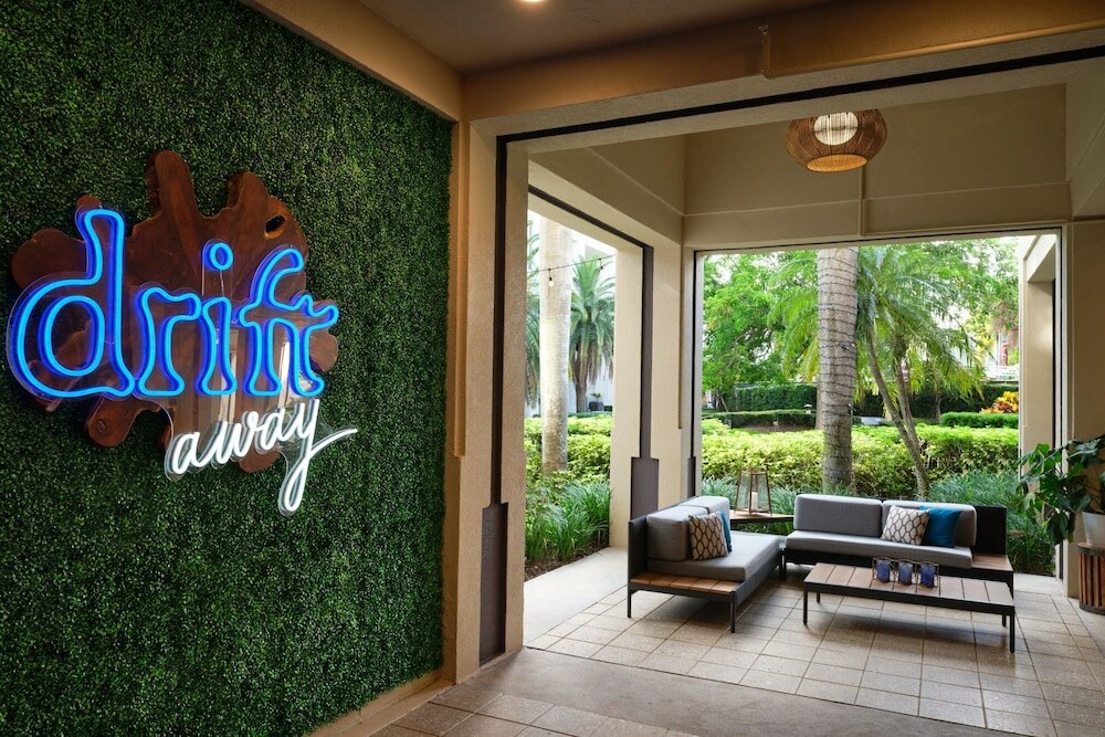 Фото Boca Raton Marriott at Boca Center