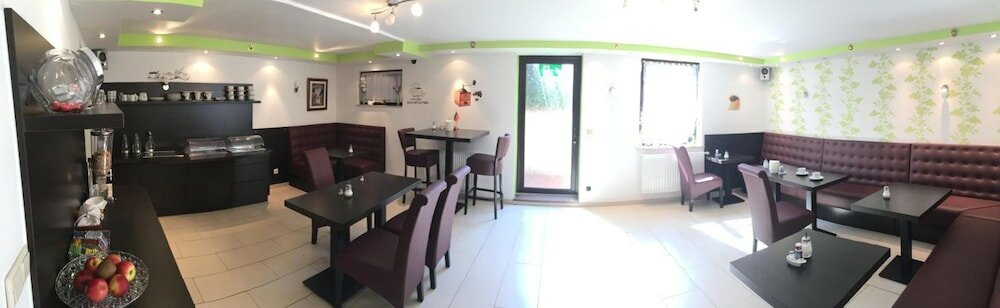 Фото Hotel Garten