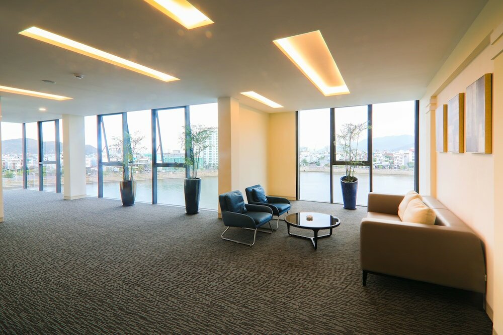 Фото Lake View Hotel