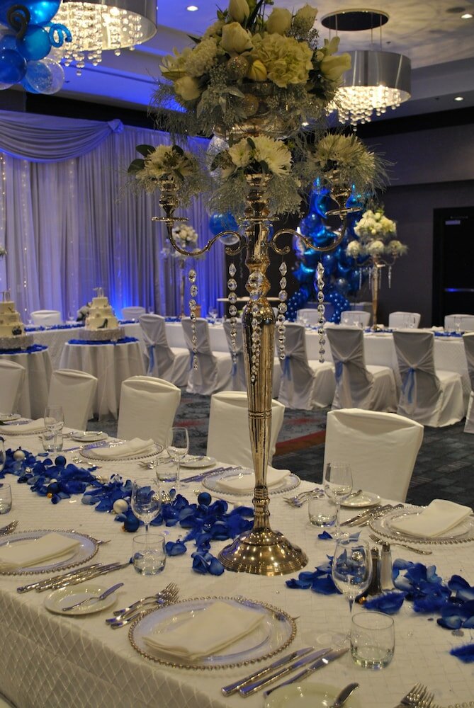 Фото Pinnacle Hotel at the Pier