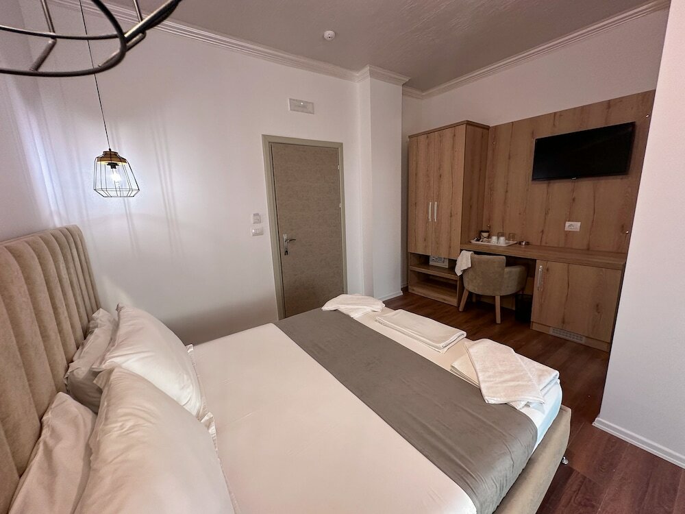 Фото Hotel Murati