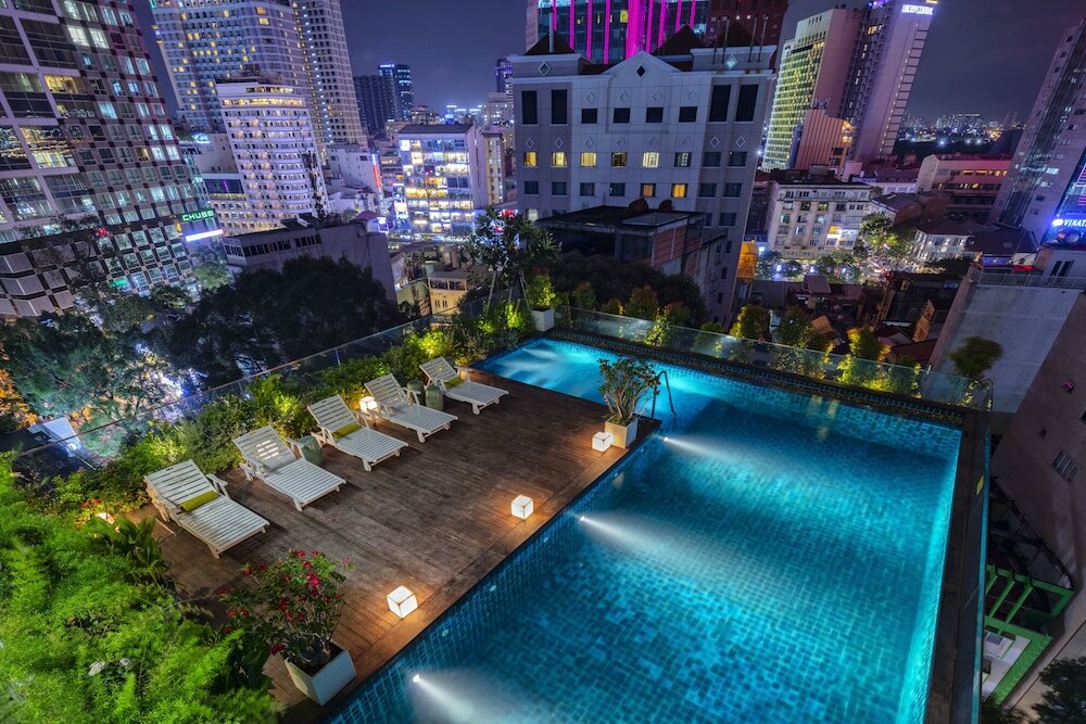 Фото Au Lac Charner Hotel