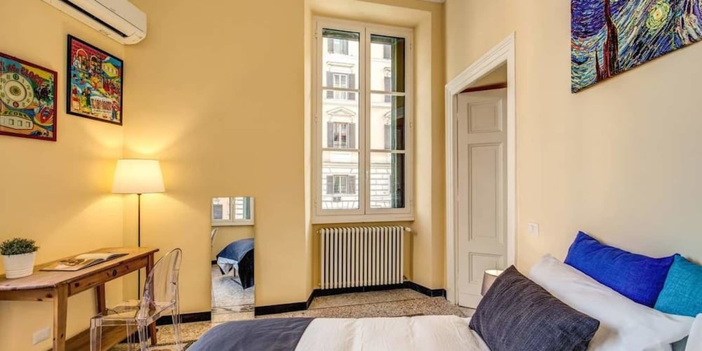 Фото Cavour Colosseum with Balcony