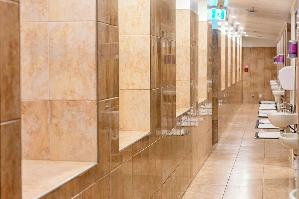 Фото The Cambridge Hotel