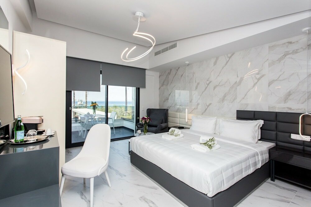 Фото Crystal villas & suites