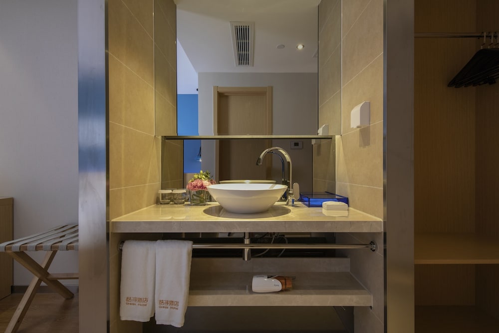 Фото Orange Hotel Select