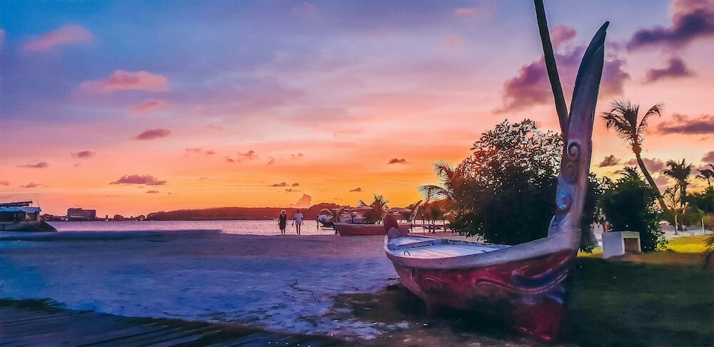 Фото Hommage Hotel & Residences