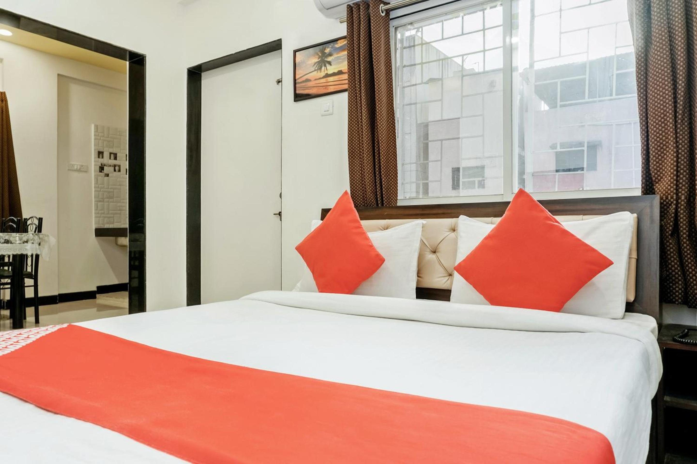 Фото Oyo 22963 White Castle Heritage